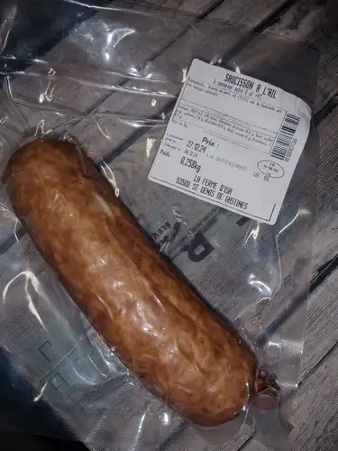 Saucisson à l'ail